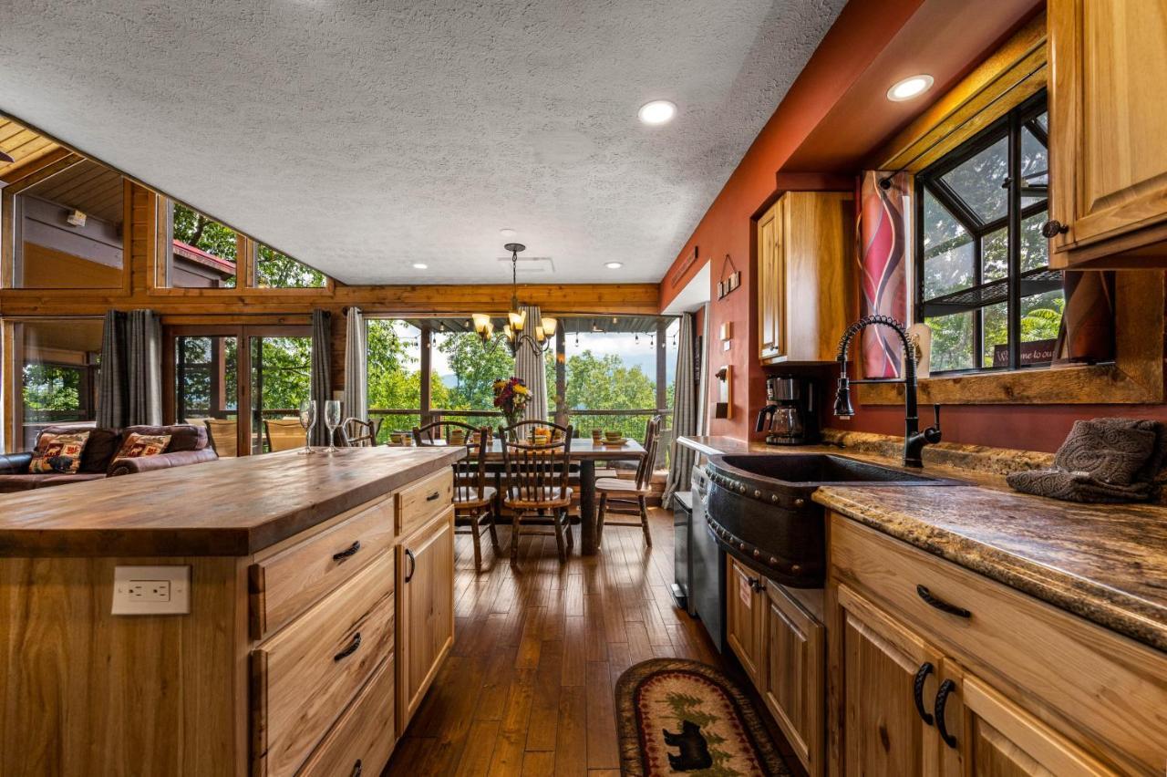 Twinflower Summit - Incredible Views, Pet Friendly! Gatlinburg Zewnętrze zdjęcie